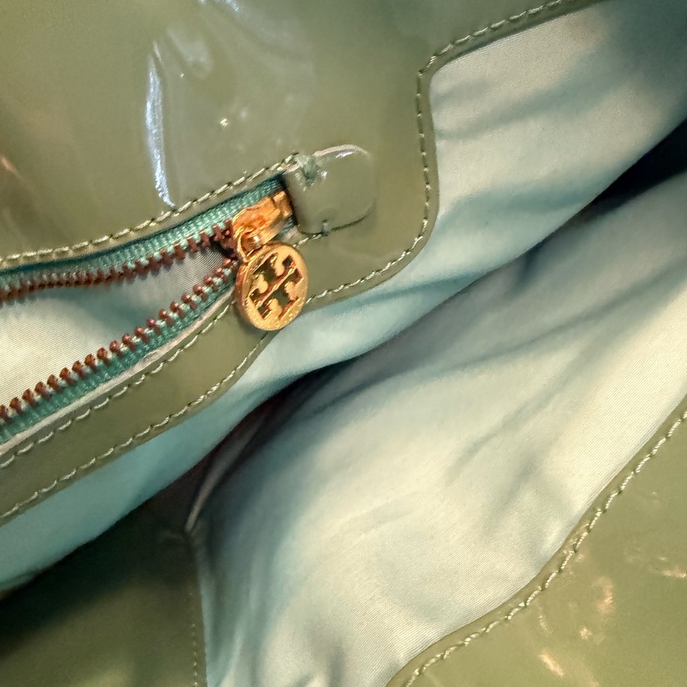 Vintage Y2K Tory Burch Logo Yellow/Teal Patent Leather Large Tote - Picture 9 of 14